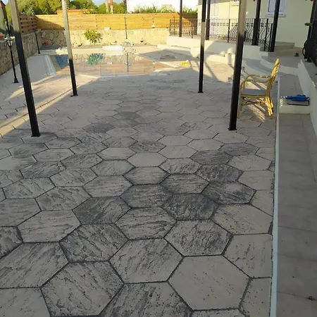 Beach Villa * Agios Epiktitos