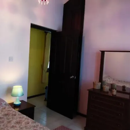 Beach Villa Βίλα *