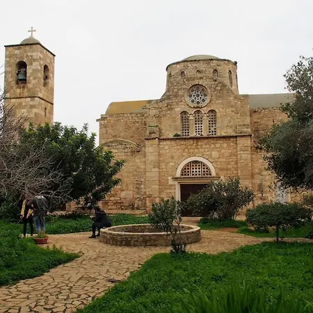 Beach Villa Βίλα Agios Epiktitos