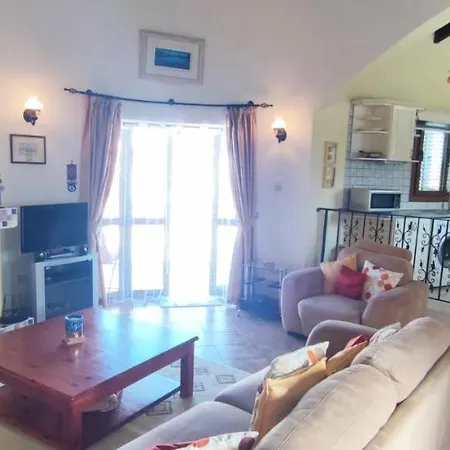 Beach Villa וילה *