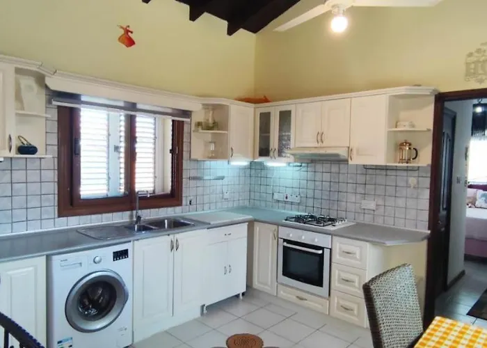 Beach Villa Vilă Agios Epiktitos