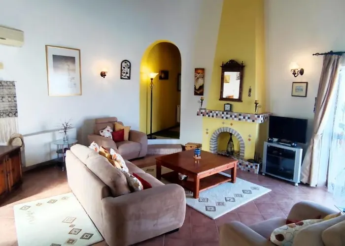 Vilă Beach Villa Agios Epiktitos